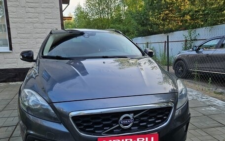 Volvo V40 Cross Country I, 2013 год, 1 245 000 рублей, 3 фотография