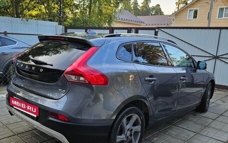 Volvo V40 Cross Country I, 2013 год, 1 245 000 рублей, 2 фотография