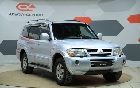 Mitsubishi Pajero III рестайлинг, 2005 год, 720 000 рублей, 3 фотография