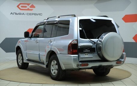 Mitsubishi Pajero III рестайлинг, 2005 год, 720 000 рублей, 7 фотография