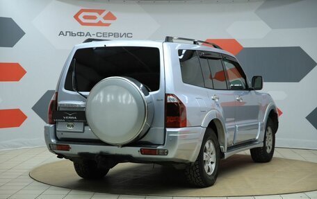 Mitsubishi Pajero III рестайлинг, 2005 год, 720 000 рублей, 5 фотография