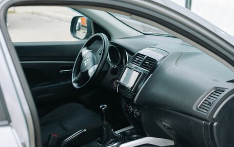 Mitsubishi ASX I рестайлинг, 2010 год, 859 000 рублей, 10 фотография