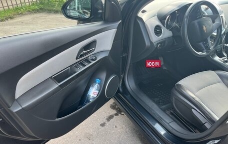 Chevrolet Cruze II, 2012 год, 880 000 рублей, 10 фотография