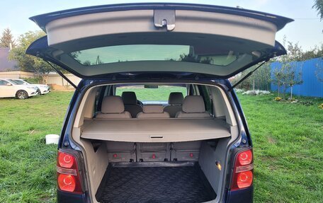 Volkswagen Touran III, 2007 год, 620 000 рублей, 5 фотография