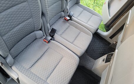 Volkswagen Touran III, 2007 год, 620 000 рублей, 16 фотография