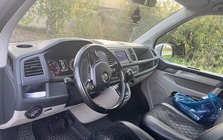 Volkswagen Transporter T6 рестайлинг, 2018 год, 2 200 000 рублей, 7 фотография