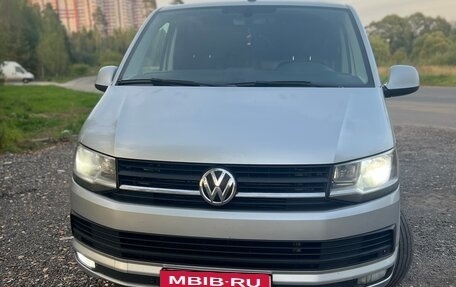 Volkswagen Transporter T6 рестайлинг, 2018 год, 2 200 000 рублей, 6 фотография