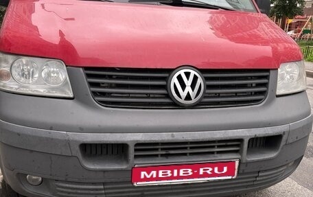 Volkswagen Transporter T5 рестайлинг, 2009 год, 1 300 000 рублей, 1 фотография