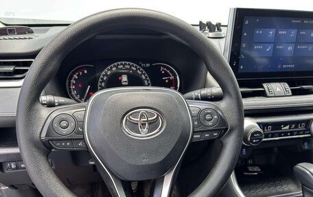 Toyota RAV4, 2022 год, 1 950 095 рублей, 16 фотография