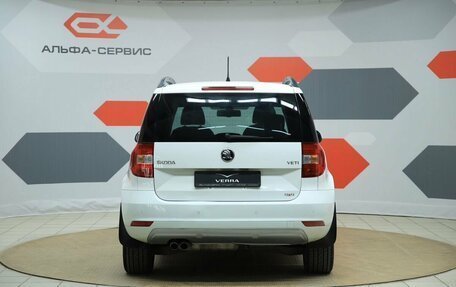 Skoda Yeti I рестайлинг, 2014 год, 1 290 000 рублей, 6 фотография
