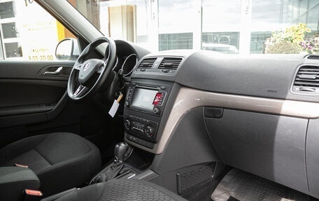 Skoda Yeti I рестайлинг, 2014 год, 1 098 000 рублей, 19 фотография