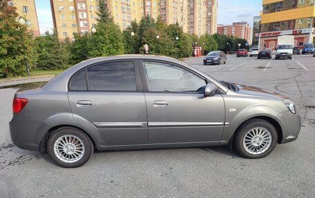 KIA Rio II, 2010 год, 735 000 рублей, 9 фотография