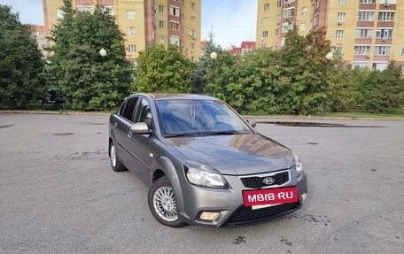 KIA Rio II, 2010 год, 735 000 рублей, 5 фотография