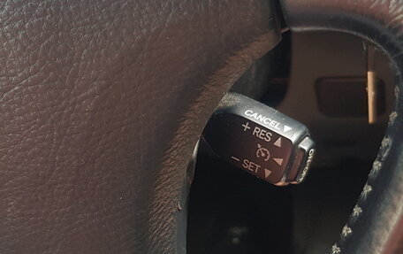 Toyota Land Cruiser Prado 120 рестайлинг, 2007 год, 1 900 000 рублей, 10 фотография