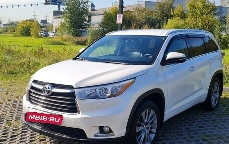 Toyota Highlander III, 2015 год, 3 300 000 рублей, 4 фотография