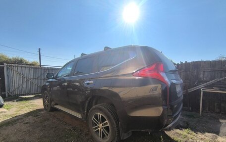 Mitsubishi Pajero Sport III рестайлинг, 2018 год, 3 000 000 рублей, 3 фотография