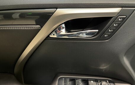 Lexus RX IV рестайлинг, 2016 год, 3 390 000 рублей, 11 фотография