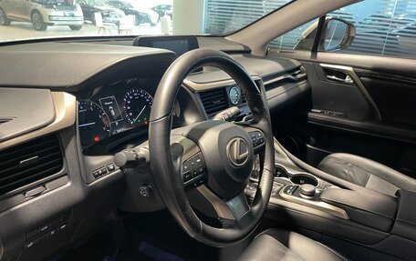 Lexus RX IV рестайлинг, 2016 год, 3 390 000 рублей, 14 фотография