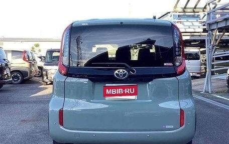 Toyota Sienta, 2022 год, 1 480 000 рублей, 3 фотография