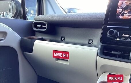 Toyota Sienta, 2022 год, 1 480 000 рублей, 19 фотография