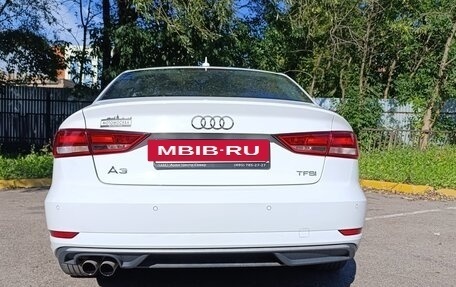 Audi A3, 2017 год, 1 990 000 рублей, 4 фотография