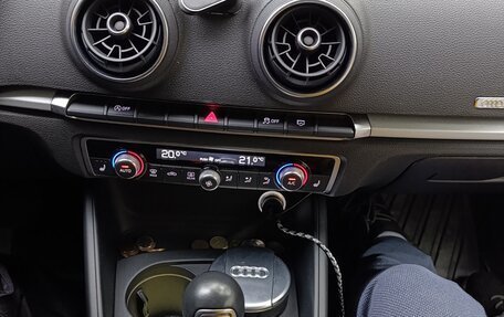 Audi A3, 2017 год, 1 990 000 рублей, 12 фотография