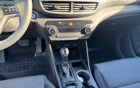 Hyundai Tucson III, 2018 год, 2 050 000 рублей, 7 фотография