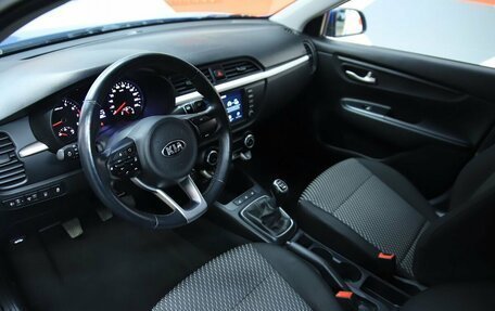 KIA Rio IV, 2018 год, 1 290 000 рублей, 10 фотография