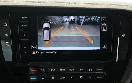 Volkswagen Touareg III, 2018 год, 4 400 000 рублей, 23 фотография