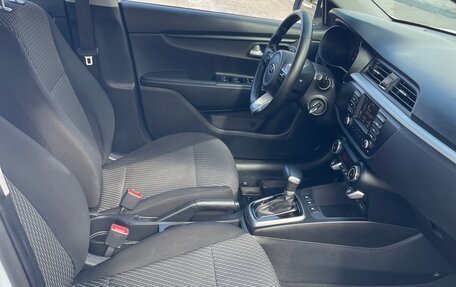 KIA Rio IV, 2020 год, 1 300 000 рублей, 37 фотография