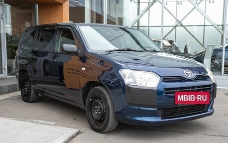 Toyota Probox I, 2017 год, 759 000 рублей, 6 фотография