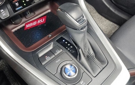 Toyota RAV4, 2023 год, 3 644 419 рублей, 16 фотография