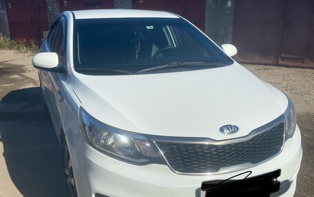 KIA Rio III рестайлинг, 2016 год, 1 000 000 рублей, 1 фотография