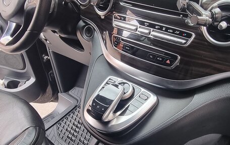 Mercedes-Benz V-Класс, 2015 год, 3 470 000 рублей, 4 фотография