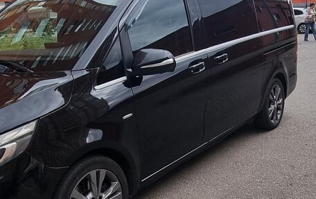 Mercedes-Benz V-Класс, 2015 год, 3 470 000 рублей, 16 фотография
