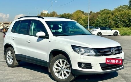 Volkswagen Tiguan I, 2015 год, 1 530 000 рублей, 2 фотография