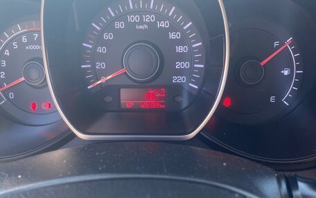 KIA Rio III рестайлинг, 2016 год, 1 000 000 рублей, 21 фотография