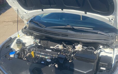 KIA Rio III рестайлинг, 2016 год, 1 000 000 рублей, 36 фотография