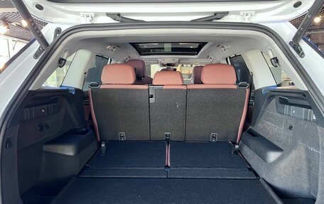 Skoda Kodiaq, 2025 год, 5 300 000 рублей, 14 фотография