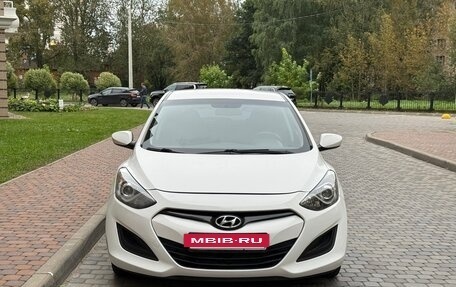 Hyundai i30 II рестайлинг, 2012 год, 945 000 рублей, 2 фотография
