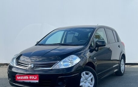 Nissan Tiida, 2011 год, 880 000 рублей, 1 фотография