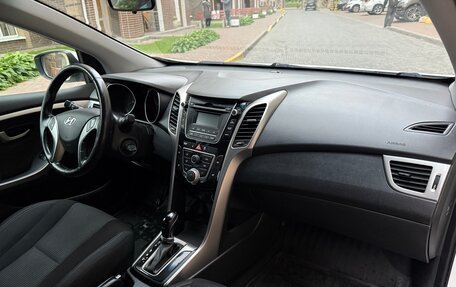 Hyundai i30 II рестайлинг, 2012 год, 945 000 рублей, 21 фотография
