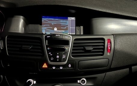 Renault Laguna III рестайлинг, 2010 год, 1 270 000 рублей, 37 фотография