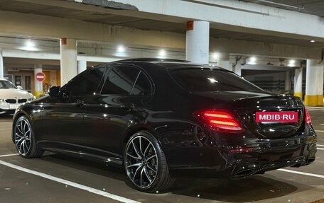 Mercedes-Benz E-Класс, 2016 год, 3 400 000 рублей, 14 фотография