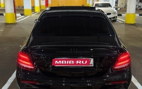 Mercedes-Benz E-Класс, 2016 год, 3 400 000 рублей, 21 фотография