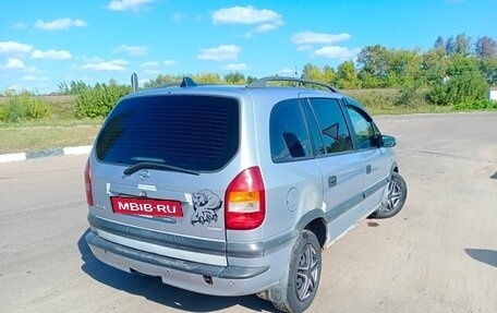 Opel Zafira A рестайлинг, 2002 год, 285 000 рублей, 3 фотография