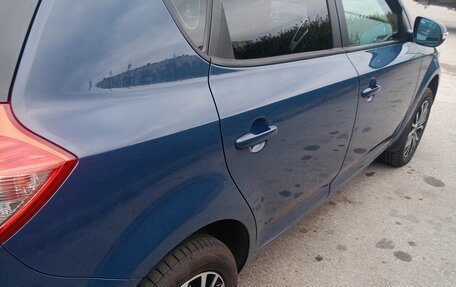 KIA cee'd I рестайлинг, 2011 год, 800 000 рублей, 16 фотография