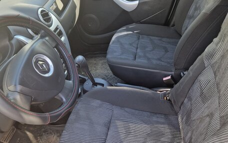 Renault Sandero I, 2010 год, 595 000 рублей, 5 фотография