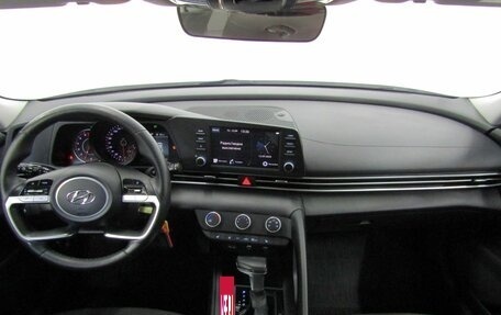 Hyundai Elantra, 2021 год, 2 047 500 рублей, 17 фотография