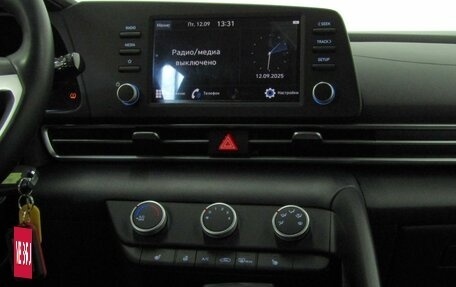 Hyundai Elantra, 2021 год, 2 047 500 рублей, 19 фотография